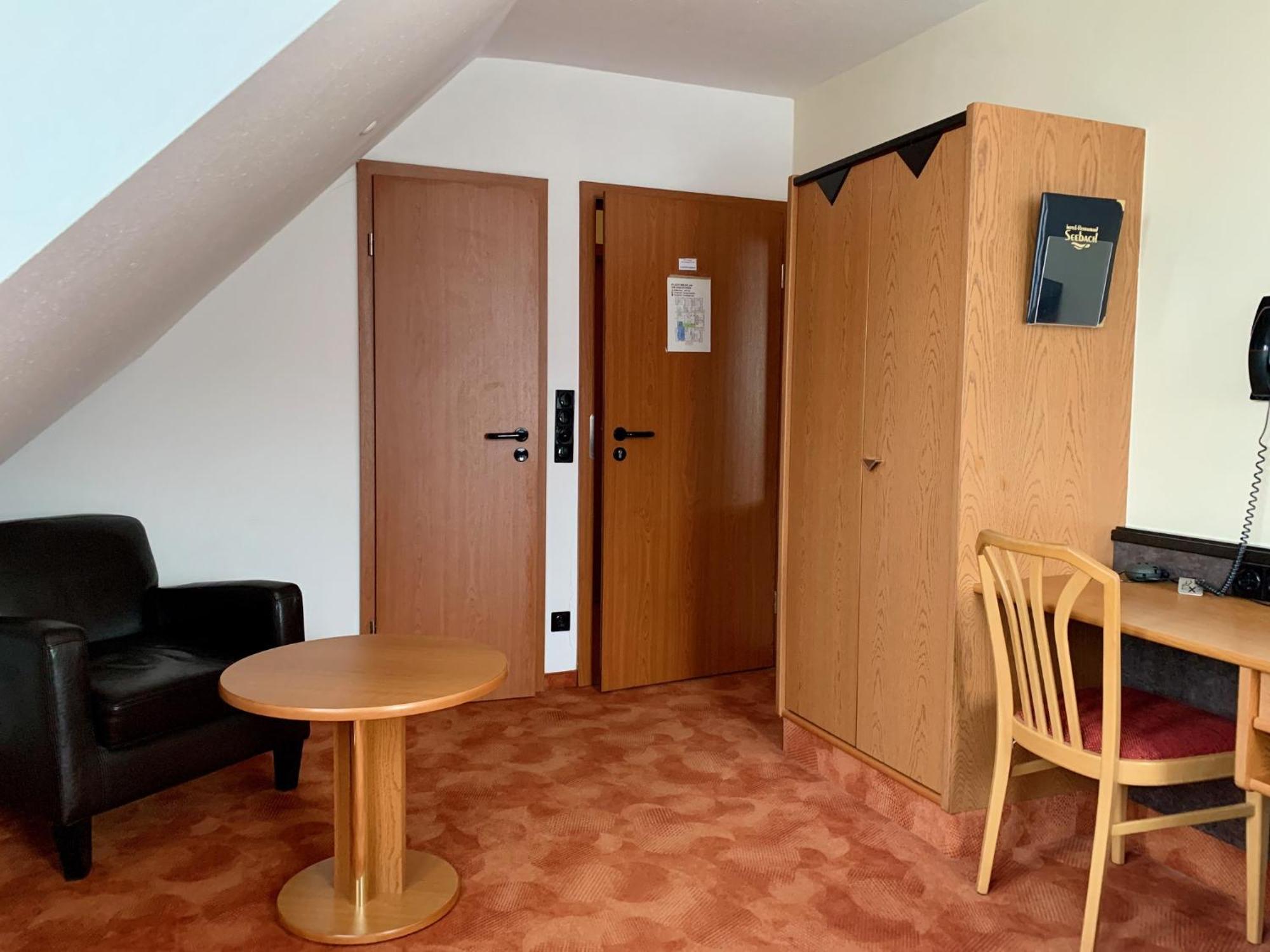 Hotel Seebach Großenseebach Екстериор снимка